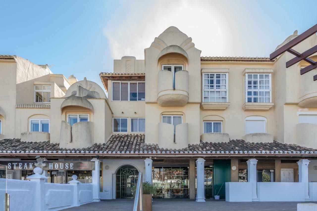 Apartamento Magnifico Con Vistas En Puerto Marina